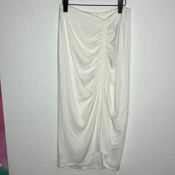 NWT Nude White Ruched MIDI Skirt Size 44/ US 8 - Picture 2 of 14